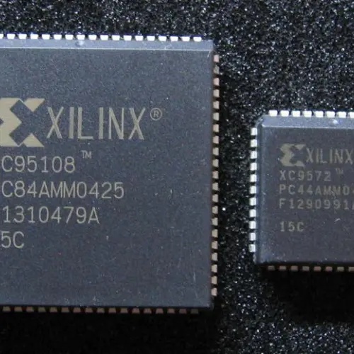 XC95108-10PC84I AMD